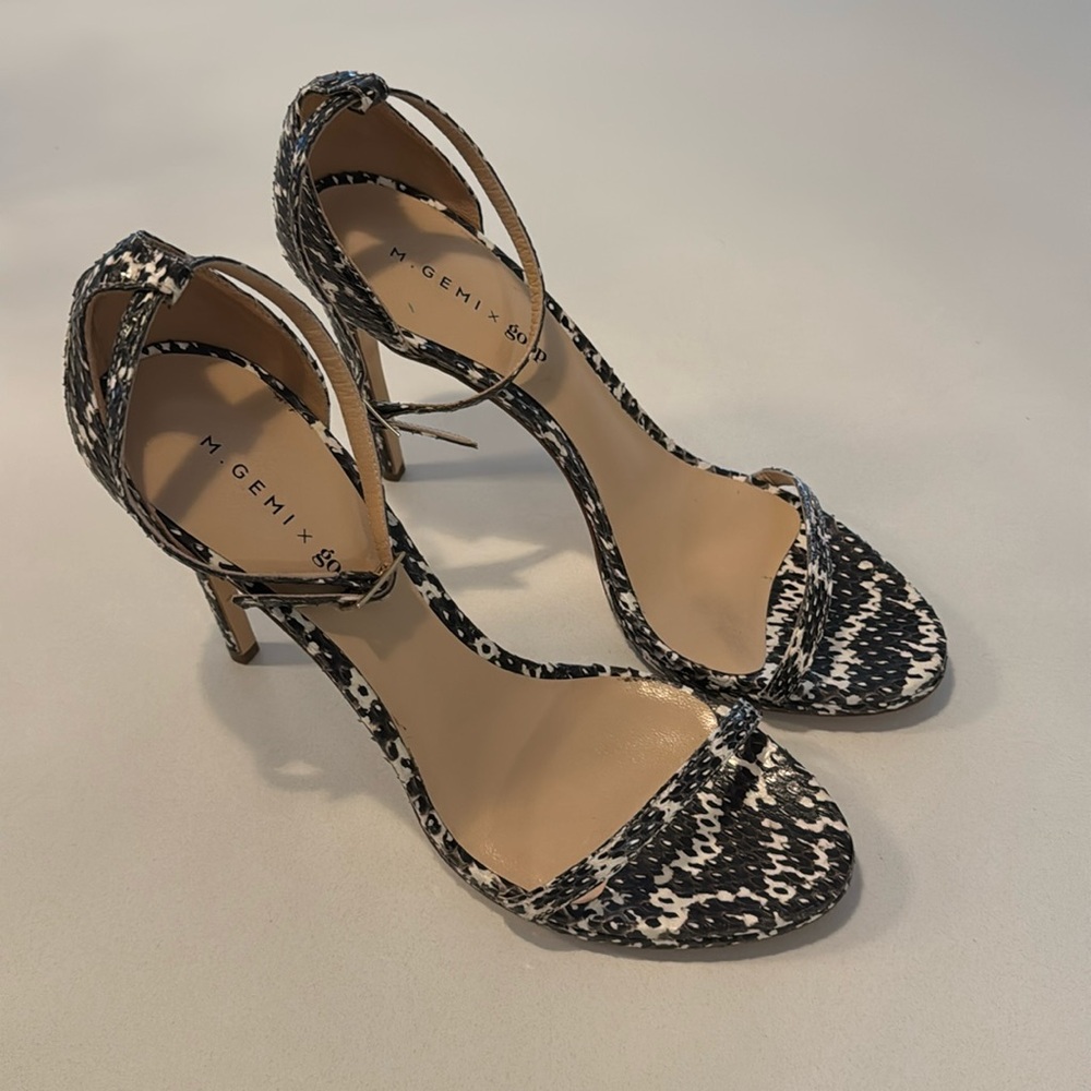 M.Gemi x Goop Genuine Water Snake Heels – Size 40 – Made in Italy